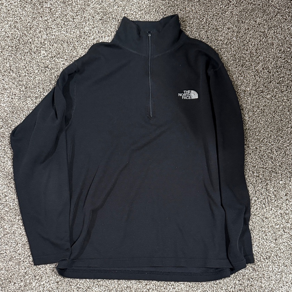 The North Face Black Long-Sleeve Pullover